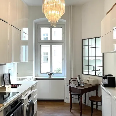 Fantastic In Prime Location - Center West Berlin
