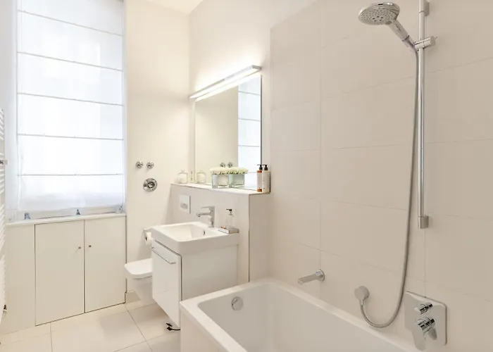 Fantastic In Prime Location - Center West Apartamento