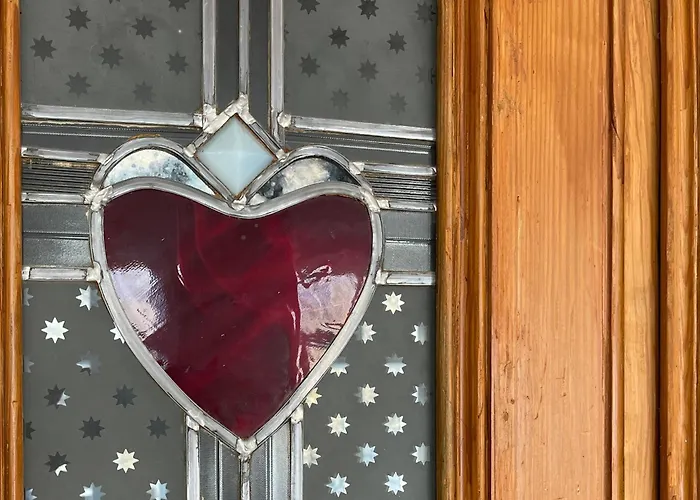 דירה Fantastic In Prime Location - Center West