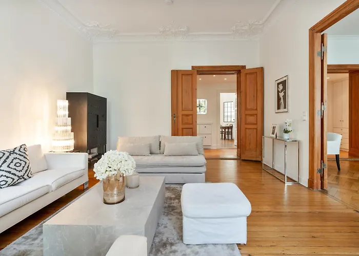 דירה Fantastic In Prime Location - Center West *